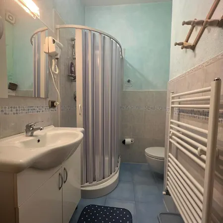 住宿加早餐酒店 Sardegna 3*